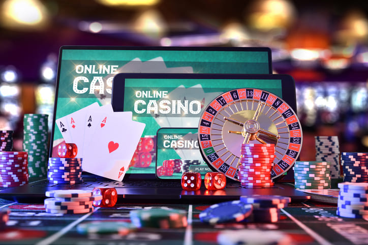 Experience the Thrill of Casino Pyramid Spins 22